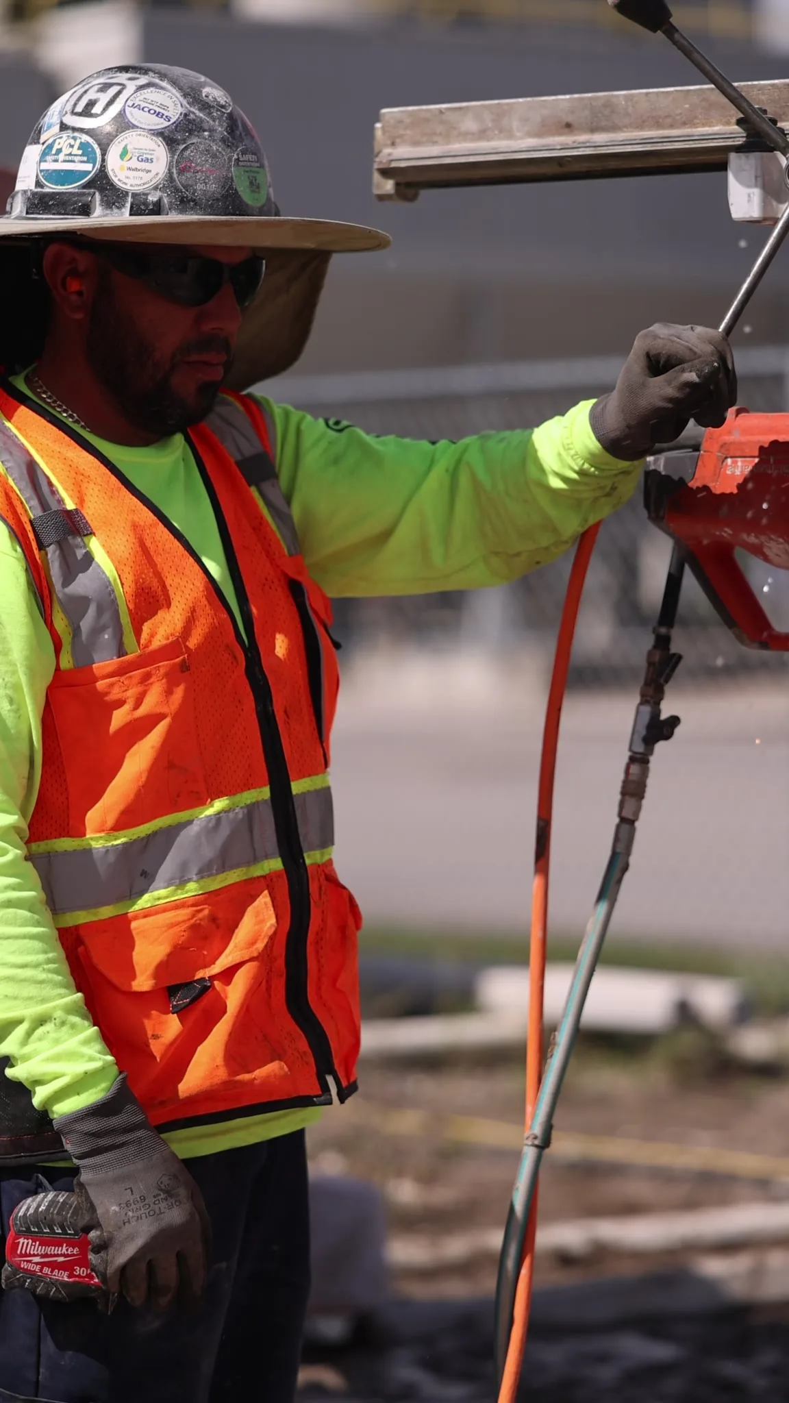 Cutting: Wall, slab and wire sawing by a Cougar Companies crew